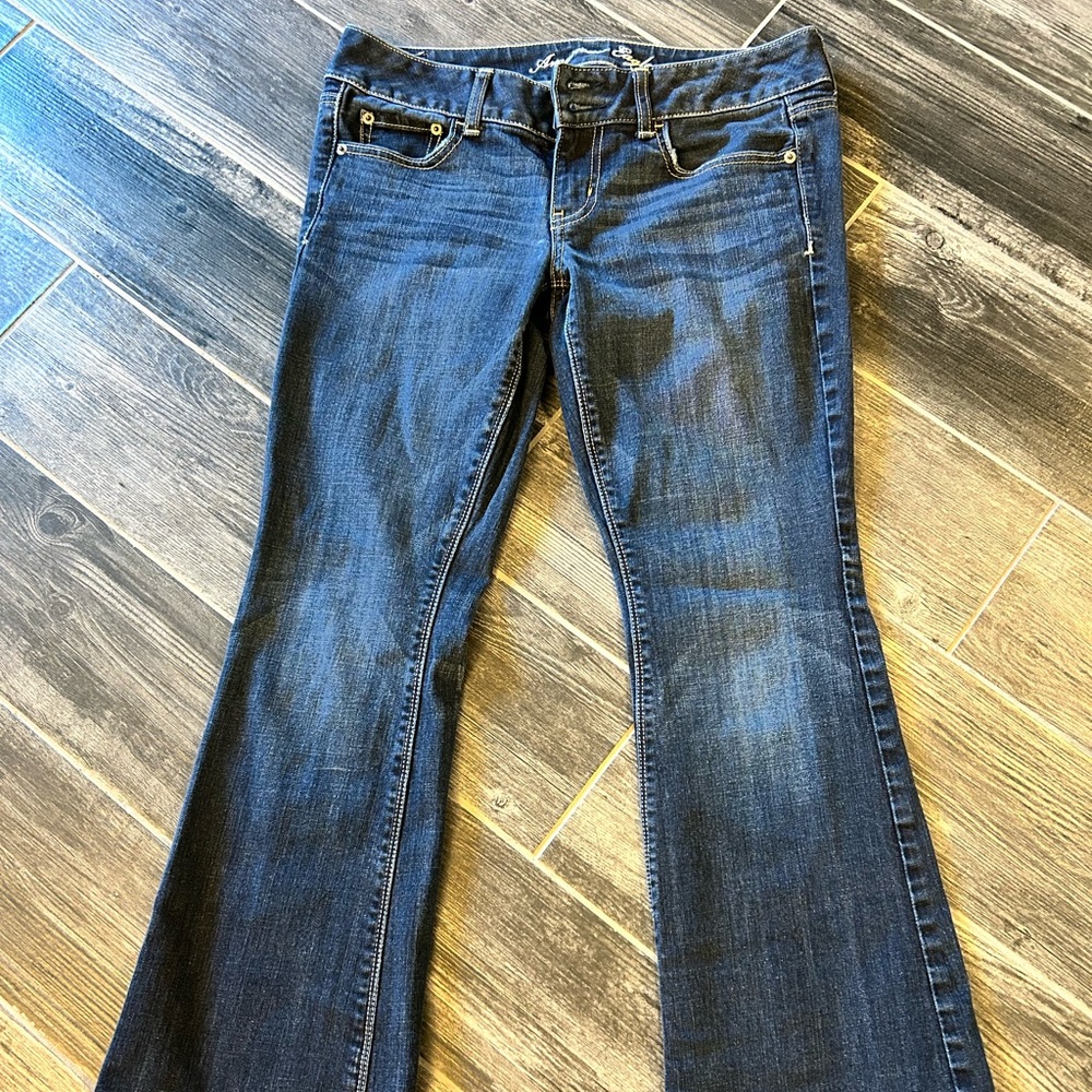 American Eagle Artist Size 8 Short